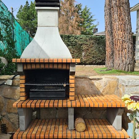 For You Rentals Chalet Sierra Guadarrama - La Ponderosa Pon351 Manzanares El Real Buitenkant foto